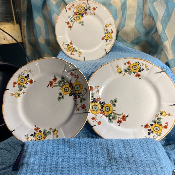 KNOWLES, TAYLOR & KNOWLES 1910-1920 IVORY PLATES - Picture 1 of 3